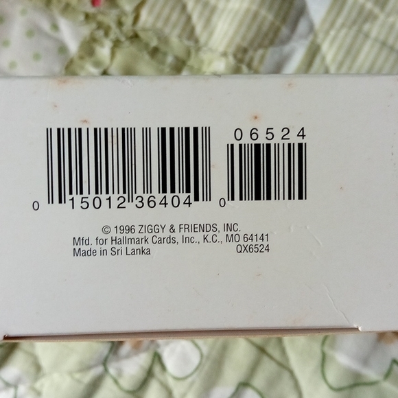 Vintage Ziggy 1996 Hallmark Ornament - Picture 4 of 5